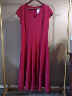 MaxMara Deep Red V-Neck  Fit And Flare Midi Dress